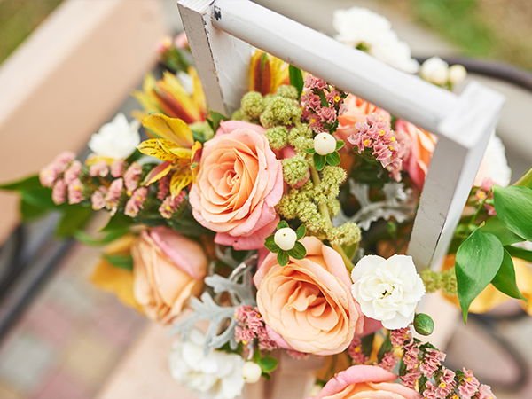 https://zestyflowers.com/wp-content/uploads/2025/05/1-1-1.jpg